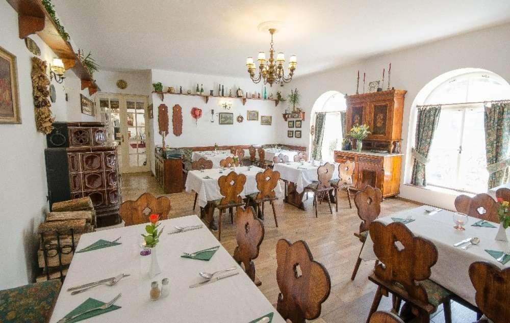 Lesni Hotel Perslak Nová Bystřice Eksteriør billede