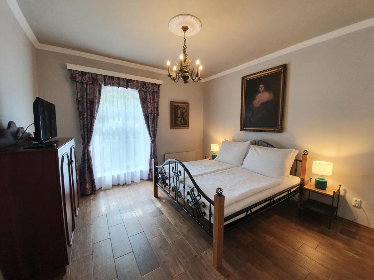 Lesni Hotel Perslak Nová Bystřice Eksteriør billede