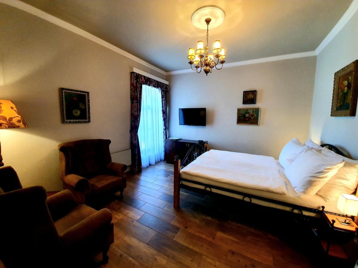 Lesni Hotel Perslak Nová Bystřice Eksteriør billede