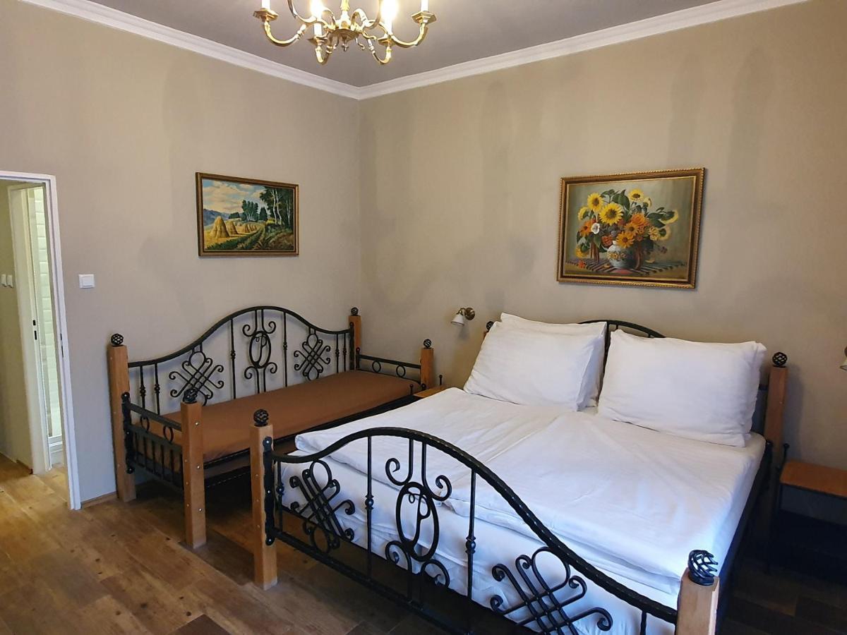 Lesni Hotel Perslak Nová Bystřice Værelse billede