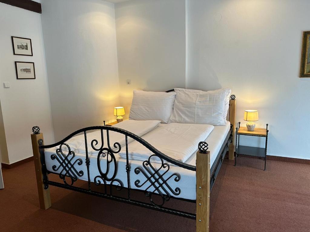Lesni Hotel Perslak Nová Bystřice Værelse billede