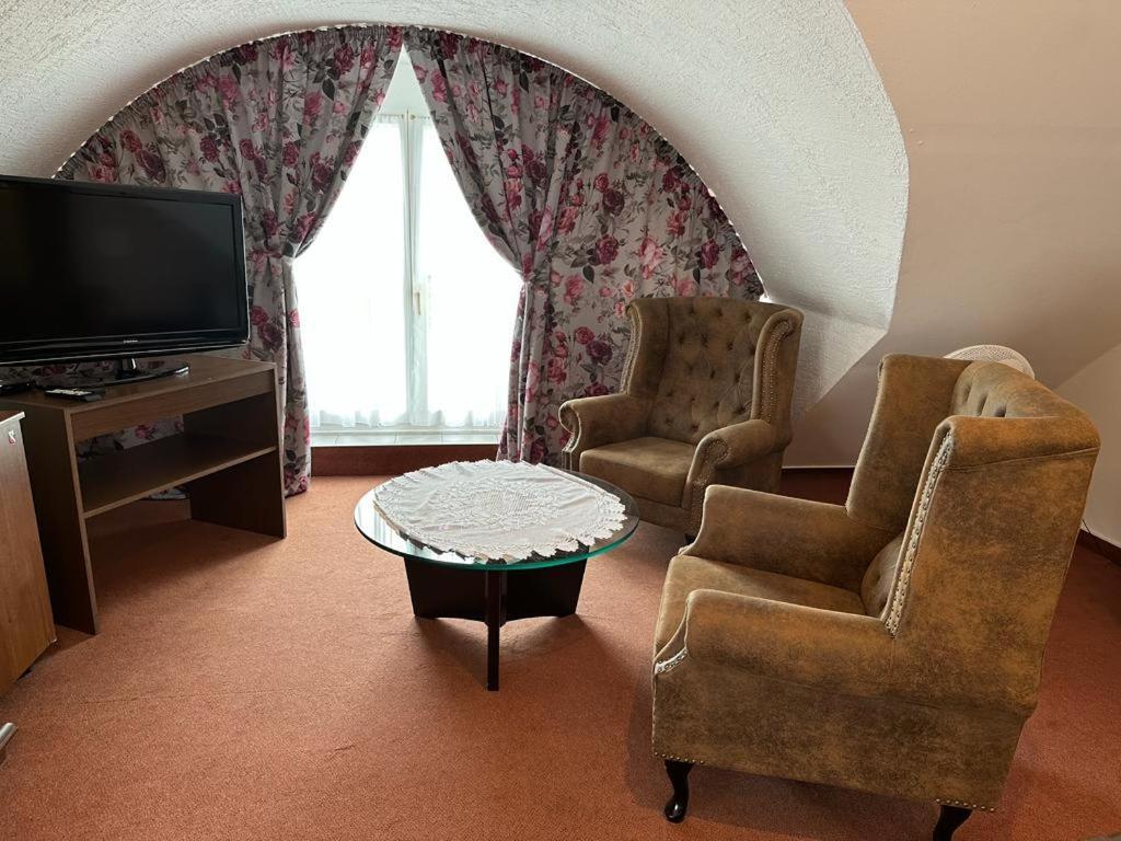 Lesni Hotel Perslak Nová Bystřice Værelse billede